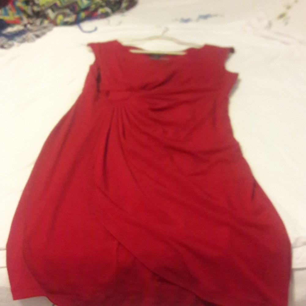 RED DAILY DRESS . - Picture 3 of 8
